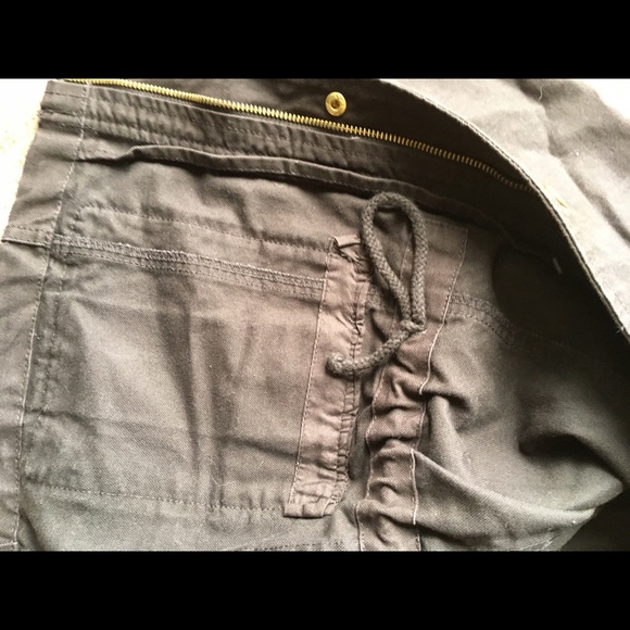 H&M military-style brown canvas jacket. - Picture 5 of 5